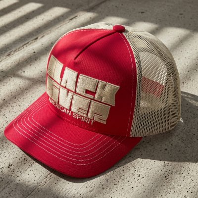 Kappe - Black River Bold Logo Trucker (rot/cremefarben)