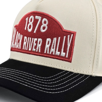 Kappe - Black River Louisville Cotton Snapback (Offwhite/Schwarz)