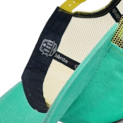 Caps - Gårda Finley Washed Trucker (grün/gelb)