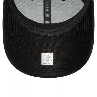 Caps - New Era Metallic Badge 940 Los Angeles Lakers (schwarz)